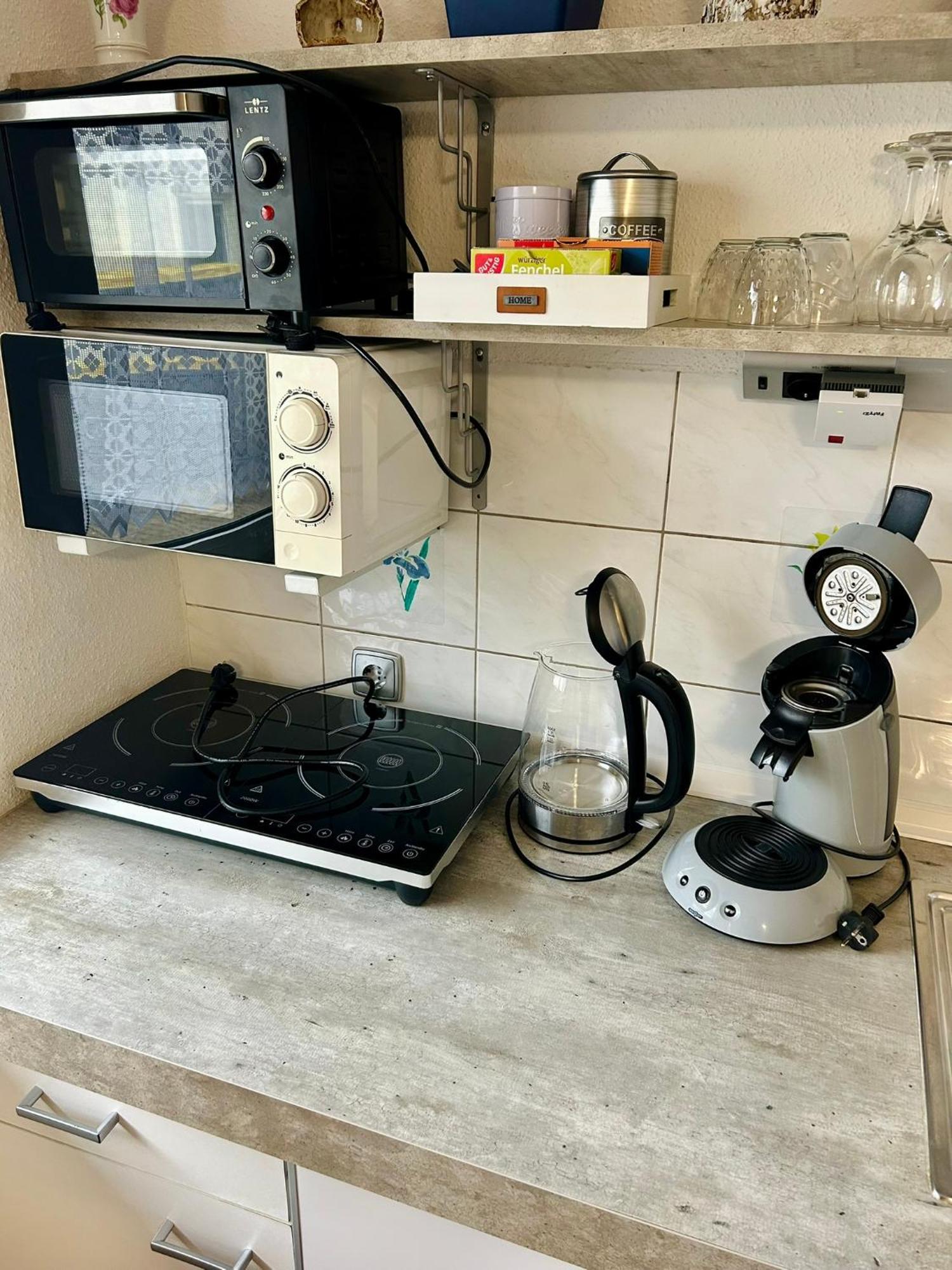 Easystay#1 Cozy Studio In Kliniknaehe, Mit Netflix,Kueche & Bad Бад-Эйнхаузен Экстерьер фото